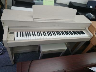 yamaha_clp-645WA