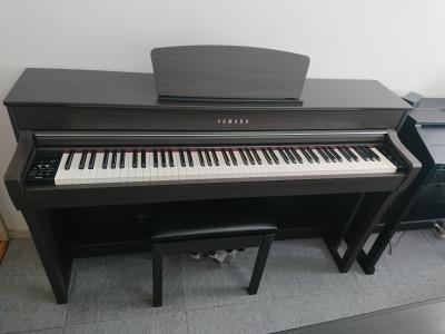 yamaha_clp-735rw