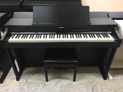 Roland HP305 デジタルピアノ ブラック 椅子付き